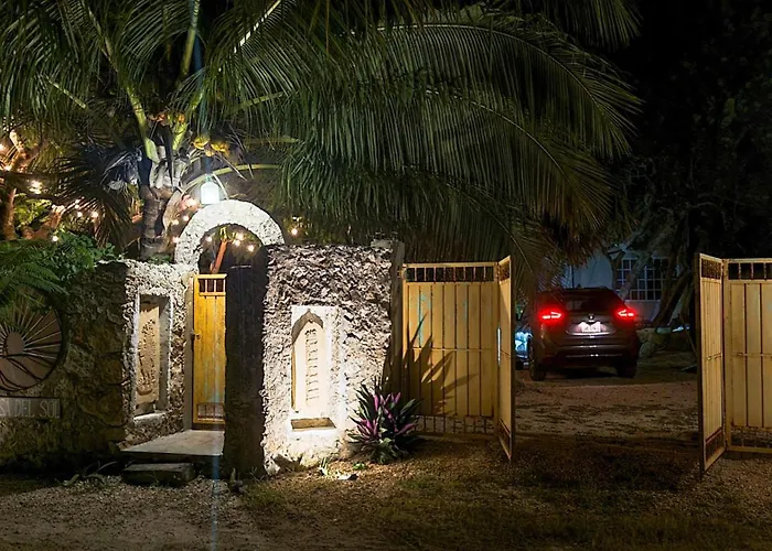 La Casa Del Sol Beachfront